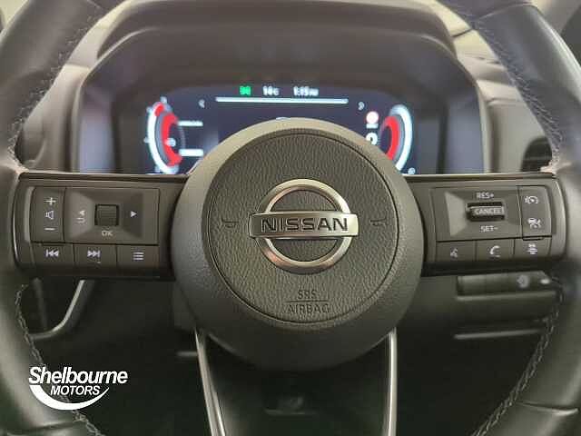 Nissan Qashqai DIG-T N-CONNECTA MHEV