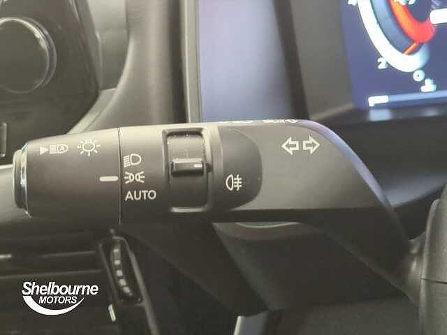 Nissan Qashqai DIG-T N-CONNECTA MHEV