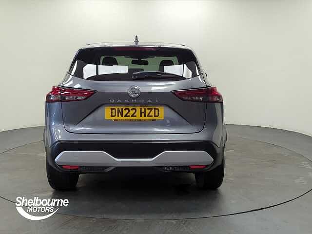 Nissan Qashqai DIG-T N-CONNECTA MHEV