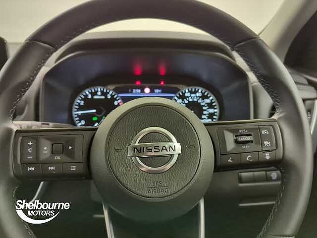 Nissan Qashqai DIG-T N-CONNECTA MHEV