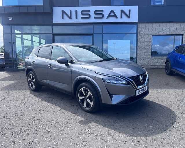 Nissan Qashqai DIG-T N-CONNECTA MHEV
