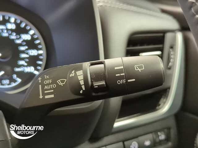 Nissan Qashqai DIG-T N-CONNECTA MHEV