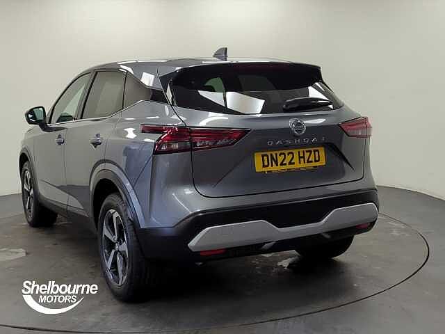 Nissan Qashqai DIG-T N-CONNECTA MHEV