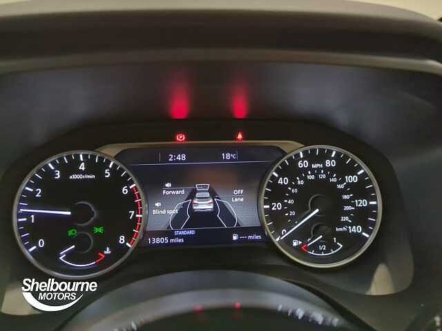 Nissan Qashqai DIG-T N-CONNECTA MHEV