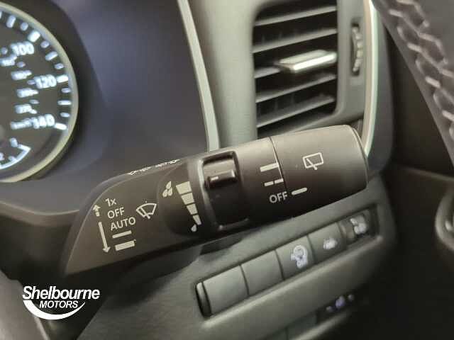 Nissan Qashqai DIG-T ACENTA PREMIUM DCT MHEV