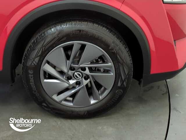 Nissan Qashqai DIG-T ACENTA PREMIUM DCT MHEV