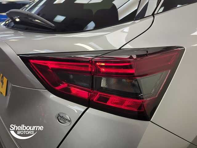 Nissan Juke DIG-T N-CONNECTA DCT