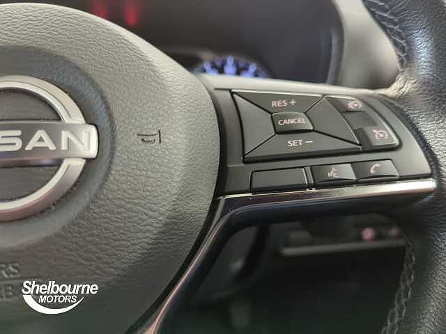 Nissan Juke DIG-T N-CONNECTA DCT