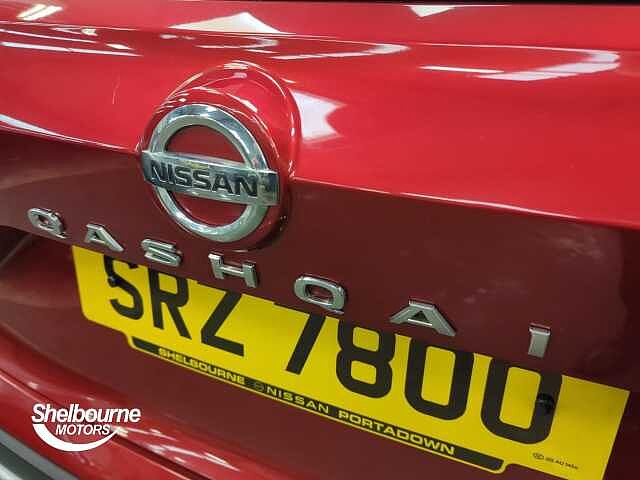 Nissan Qashqai DIG-T TEKNA DCT MHEV