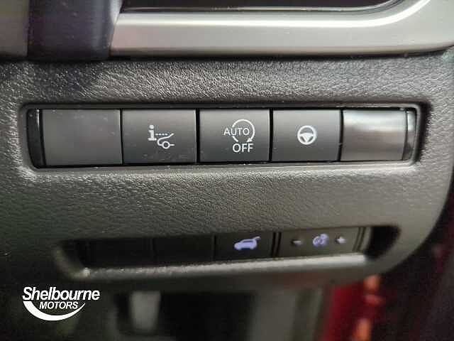 Nissan Qashqai DIG-T TEKNA DCT MHEV