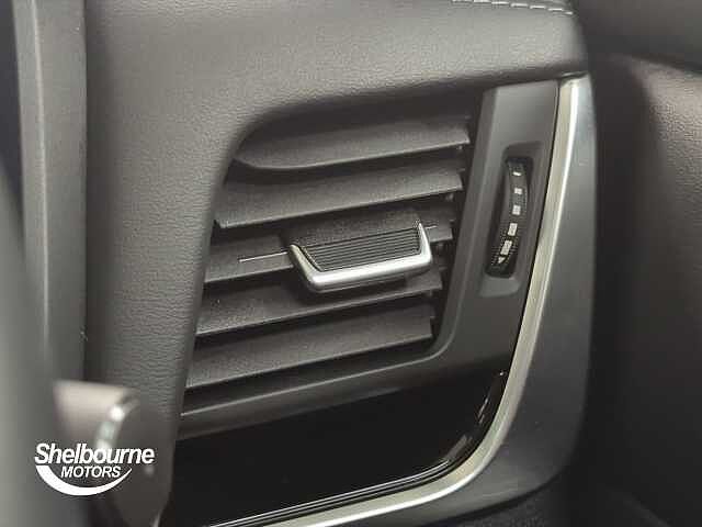 Nissan Qashqai DIG-T N-CONNECTA DCT MHEV