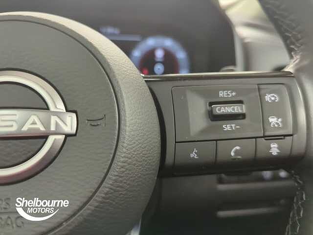 Nissan Qashqai DIG-T N-CONNECTA DCT MHEV