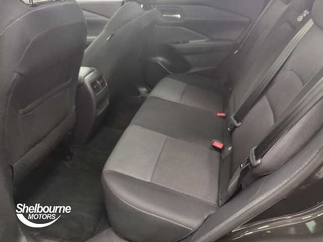 Nissan Qashqai DIG-T N-CONNECTA DCT MHEV