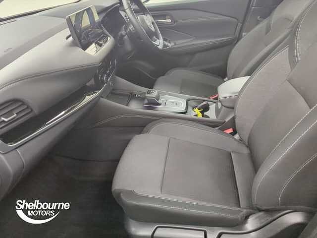 Nissan Qashqai DIG-T N-CONNECTA DCT MHEV